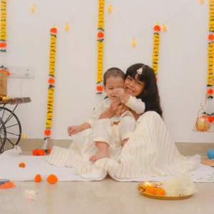 matching-brother-sister-rakhi-outfit.jpg